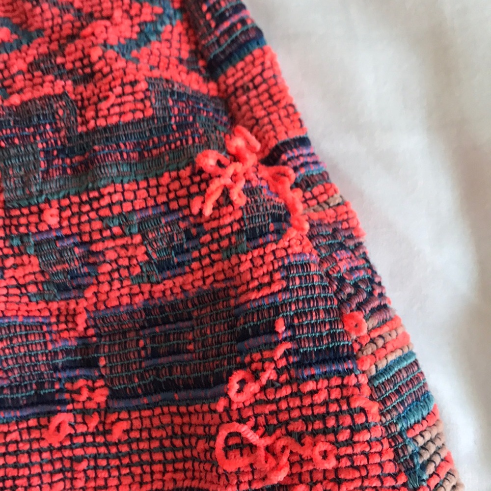 Patterned mini skirt - Picture 3 of 3